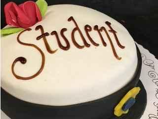 Studenttårta text : student + namn